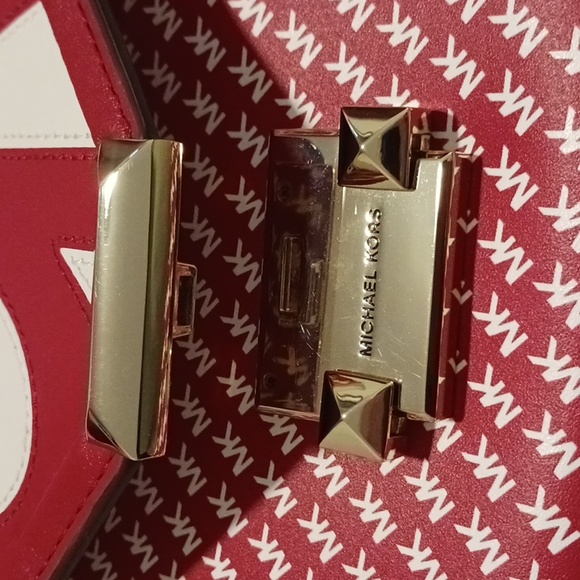 Micheal kors purse MK initial printed bag adjusted straps red white and gold - Picture 8 of 9